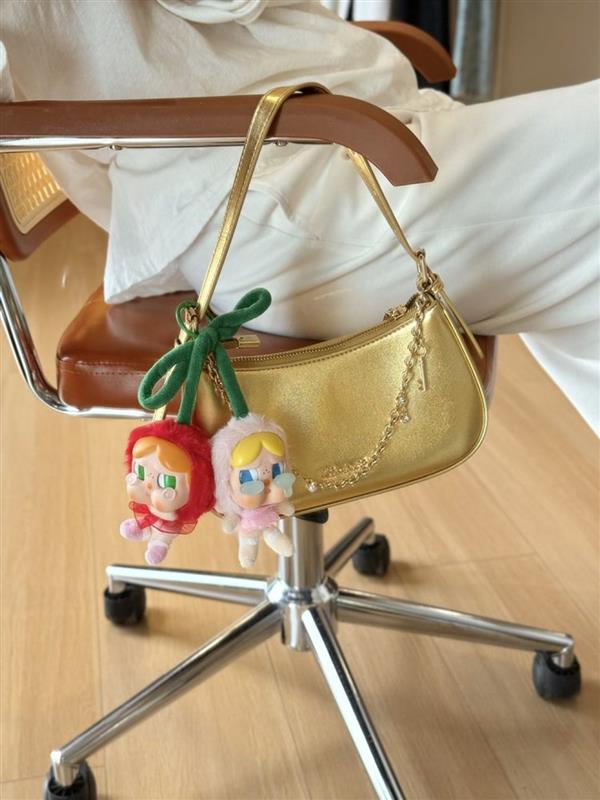 2026124165723549 200